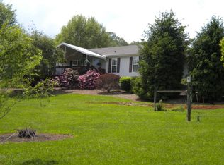 132 Springside Ln, Franklin, NC 28734