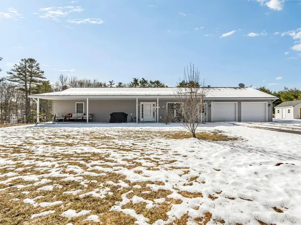 16 Hickory Drive, Wiscasset, ME 04578