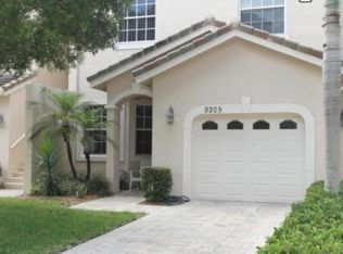 9205 Wentworth Ln, Port Saint Lucie, FL 34986