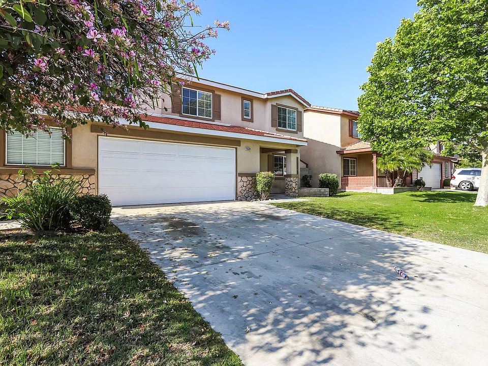 1st image of 15584 Caravelle Ave