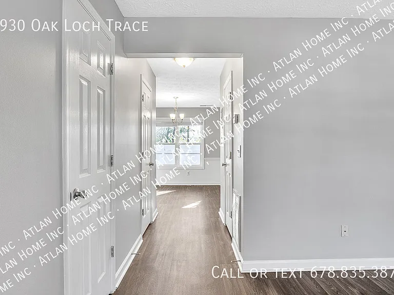1930 Oak Loch Trce — Photo 24