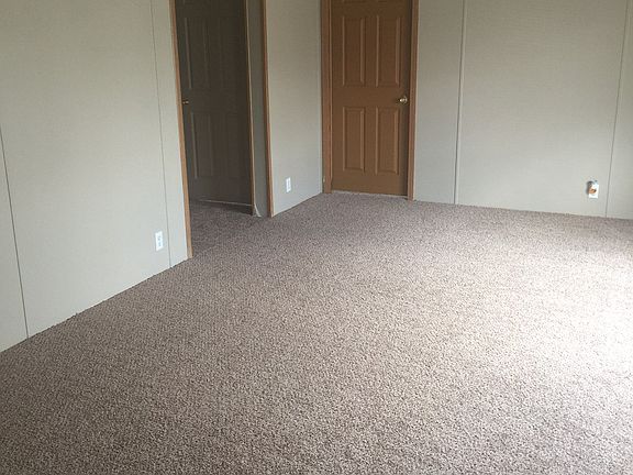5th image of 3412 Creekside Blvd