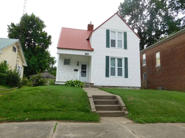 1208 N 6th St, Quincy, IL 62301