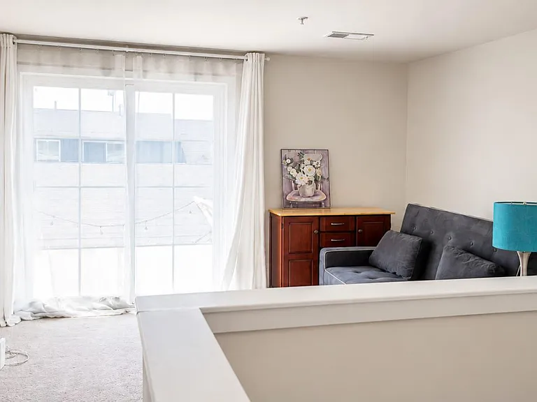 6131 Aster View Ln — Photo 5