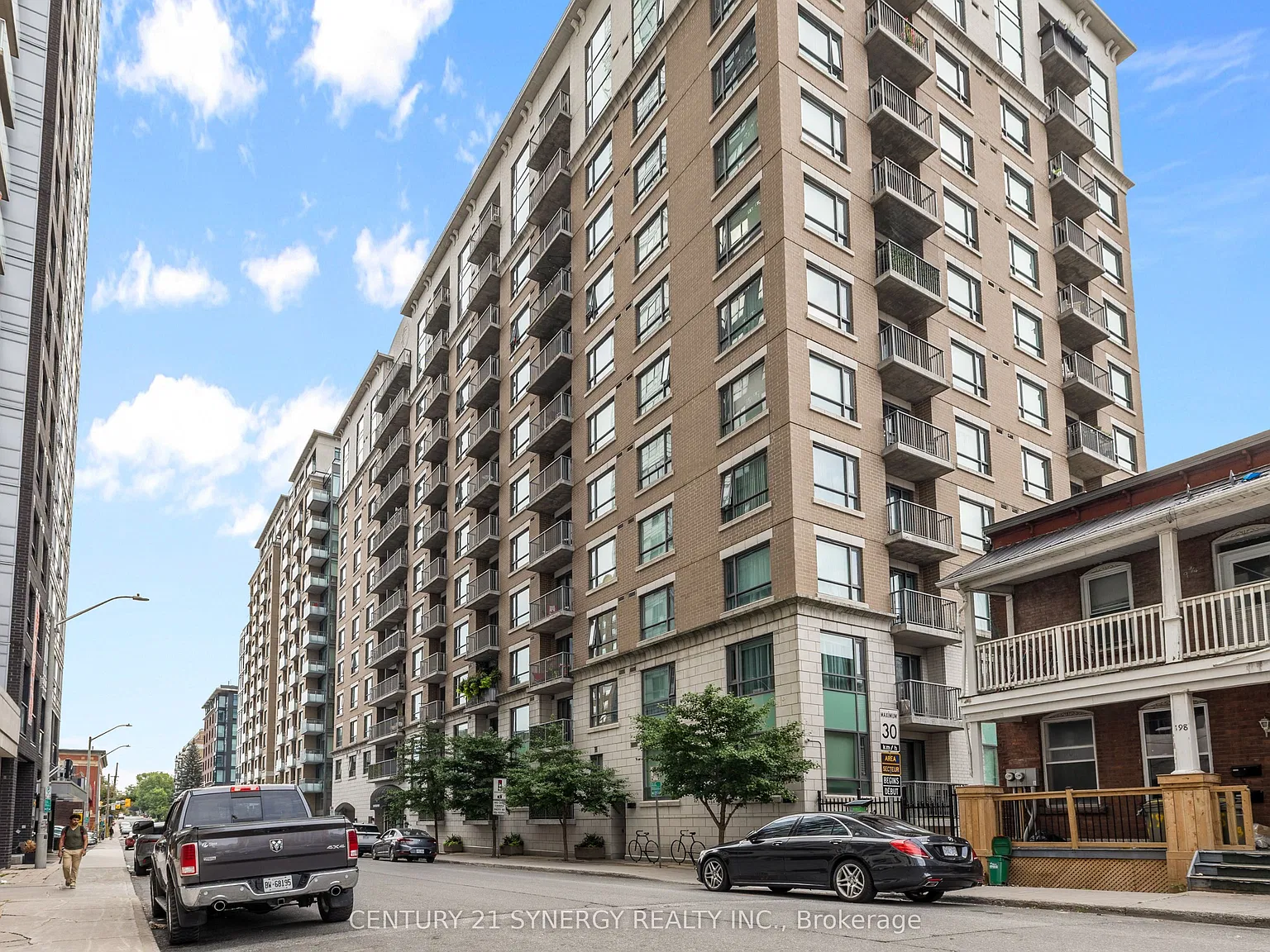 1 bed, $2,100 — Photo 2