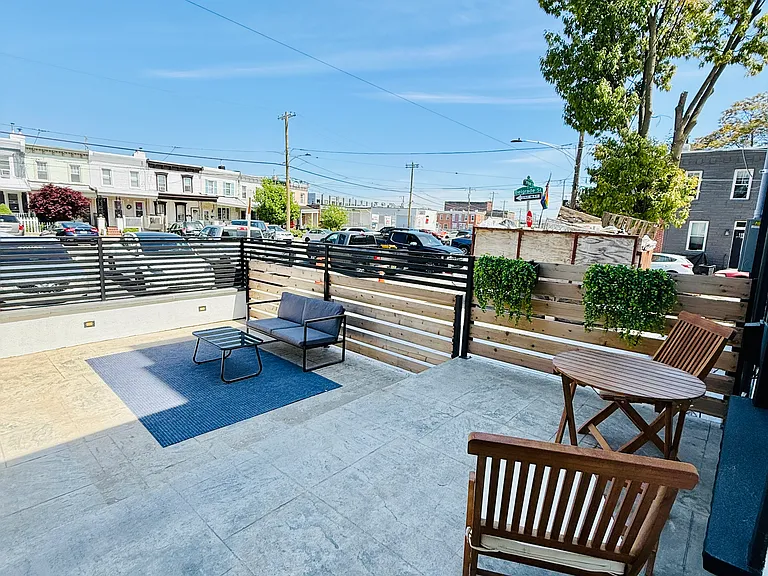 2504 E York St #1 — Photo 7