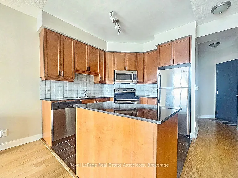 80 Absolute Ave #1704 — Photo 4