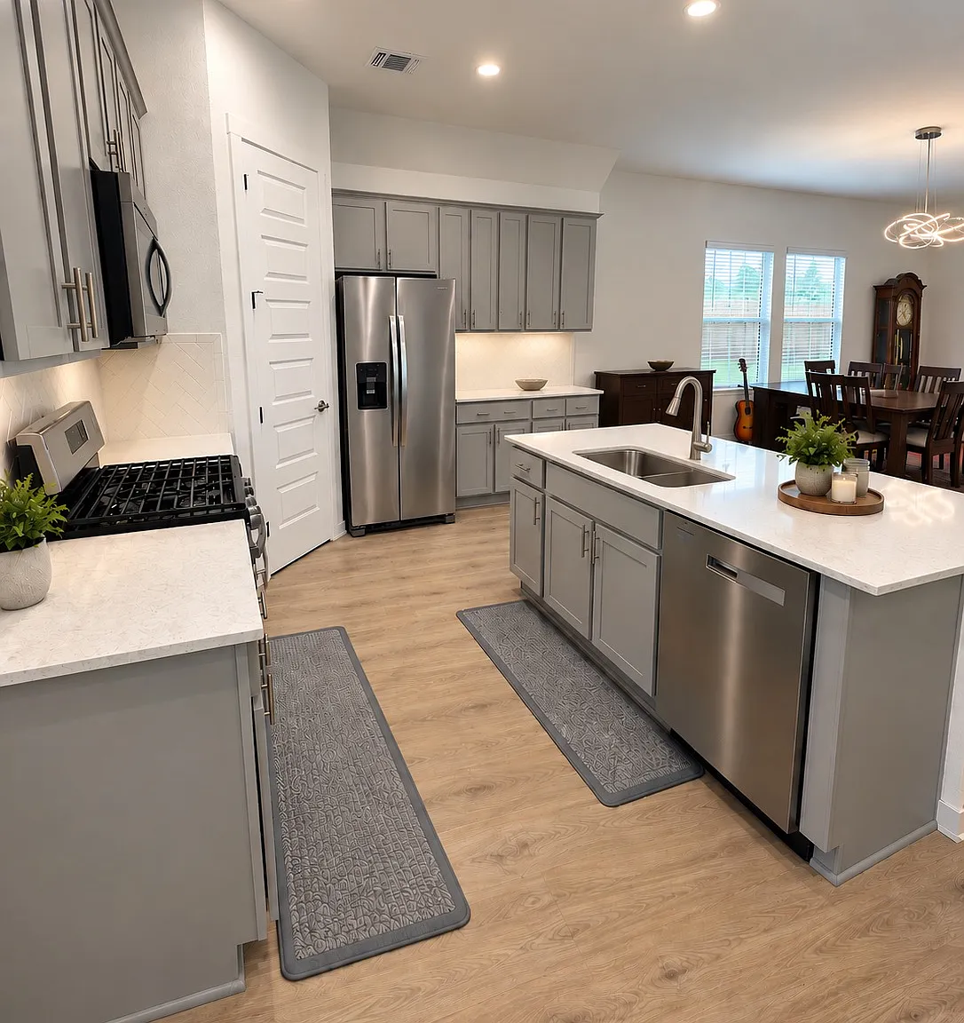 4 bed, 2209 sqft, $2,800 — Photo 4