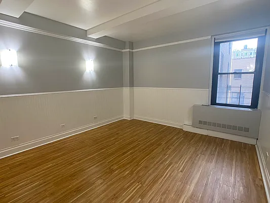 Rented by Tourma Realty LLC | media 21
