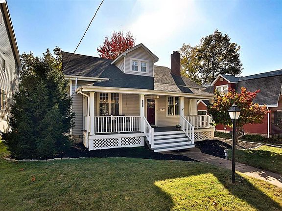 2nd image of 8616 Florence Ave