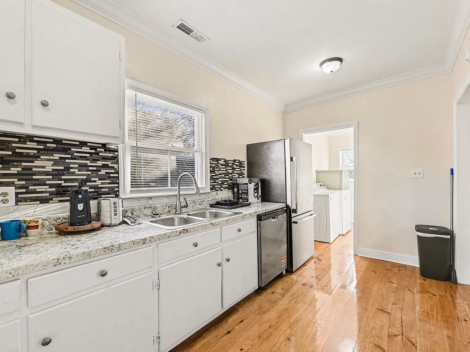 2 bed, 980 sqft, $2,750 — Photo 4
