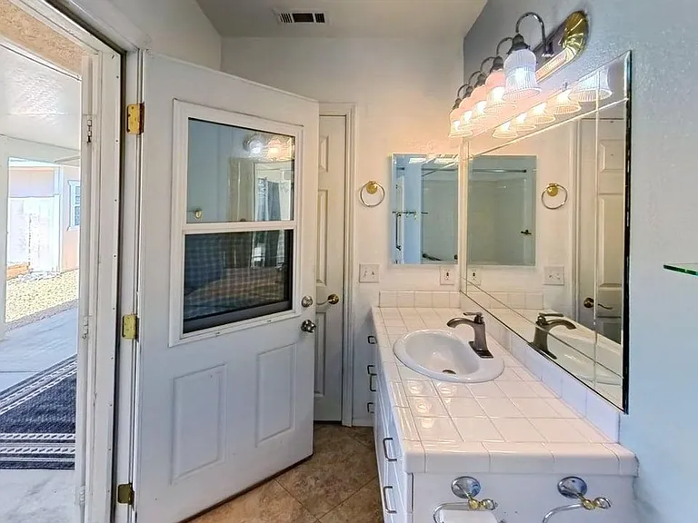 1245 Millie Dr — Photo 11