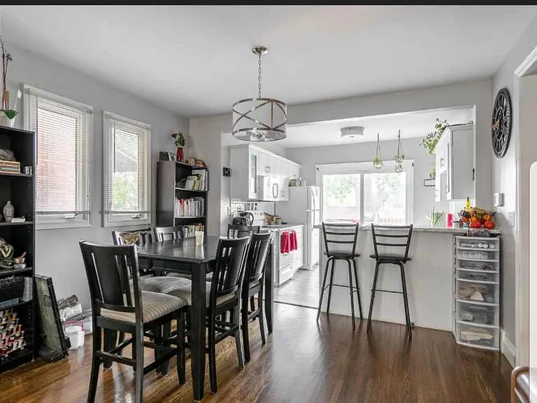1371 Marentette Ave #1 — Photo 5