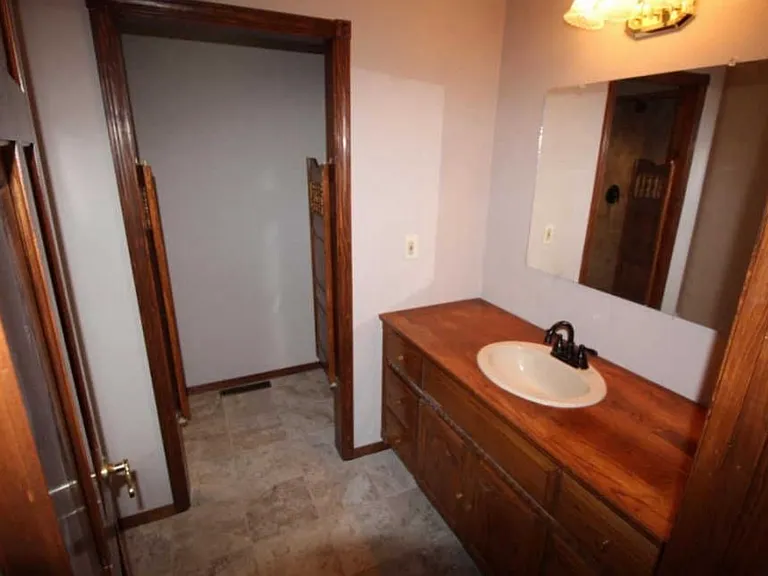 109 Timber Ln — Photo 7