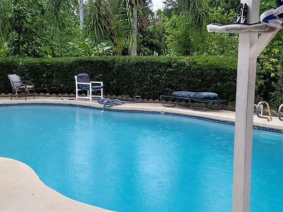 5th image of 4911 Bristol Ct