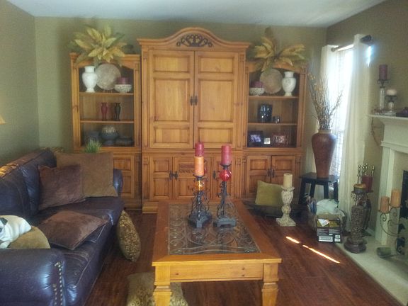 4th image of 349 Crescent Ave