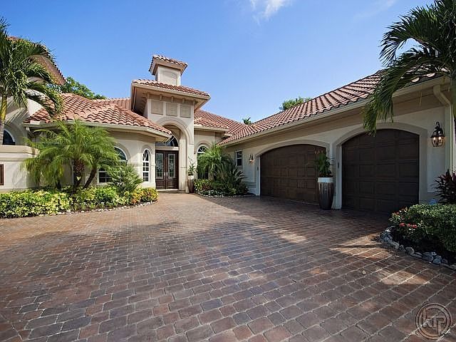 1st image of 8841 Muirfield Dr