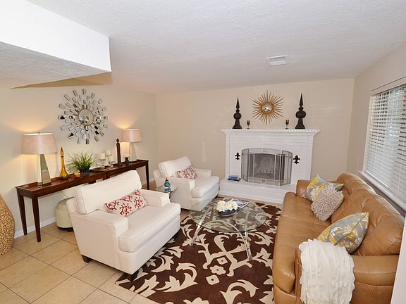 5th image of 617 Figueroa St NE