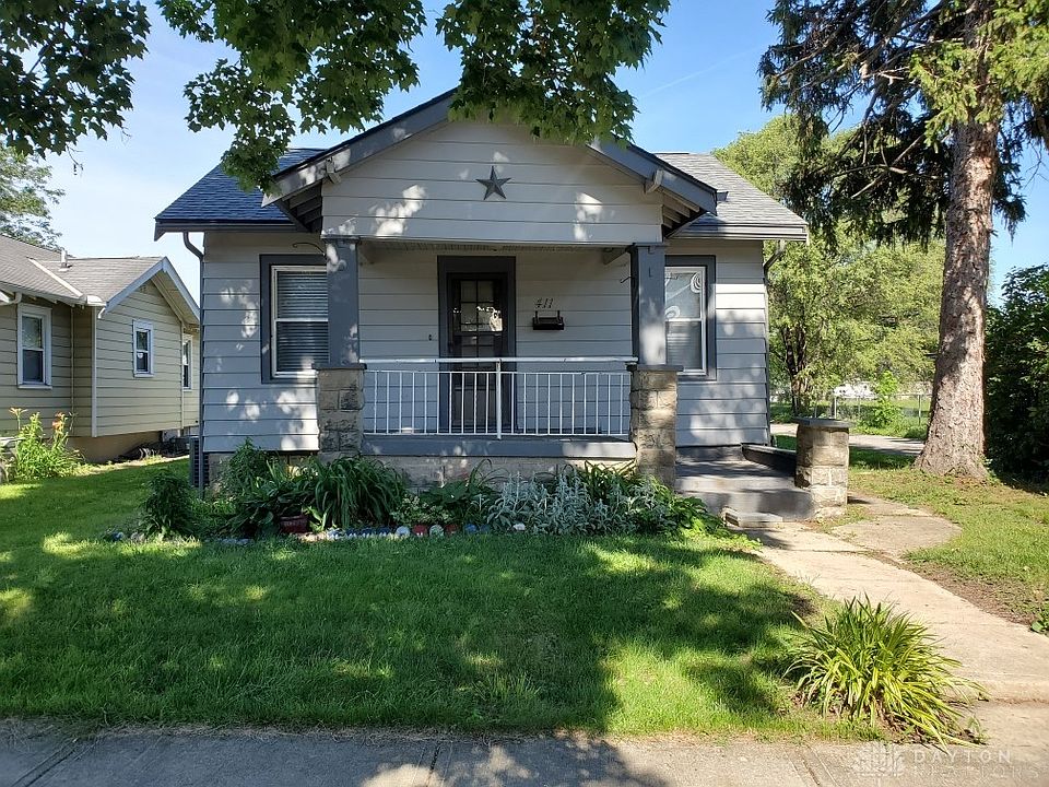 1st image of 411 S 2nd St