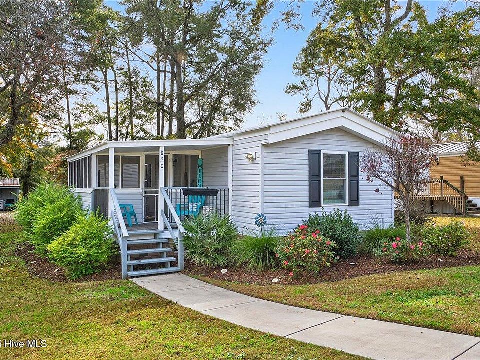 1st image of 820 Dogwood Drive