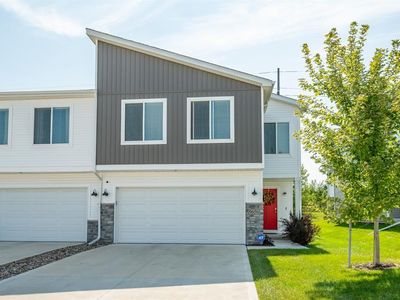 9656 Heightsview Dr, West Des Moines, IA, 50266