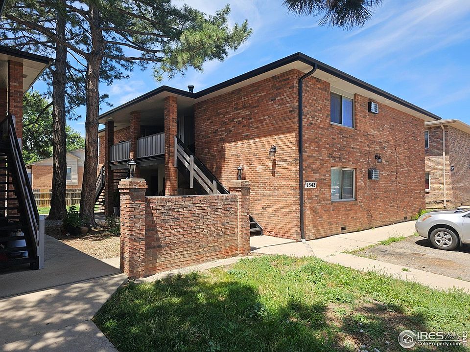 1st image of 1343 Vivian St