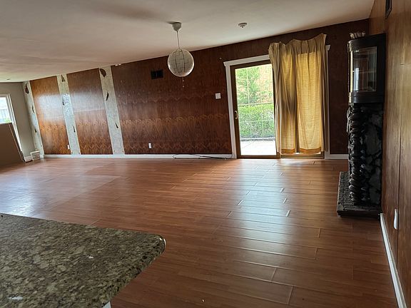 3rd image of 1131 Indian Trails Dr