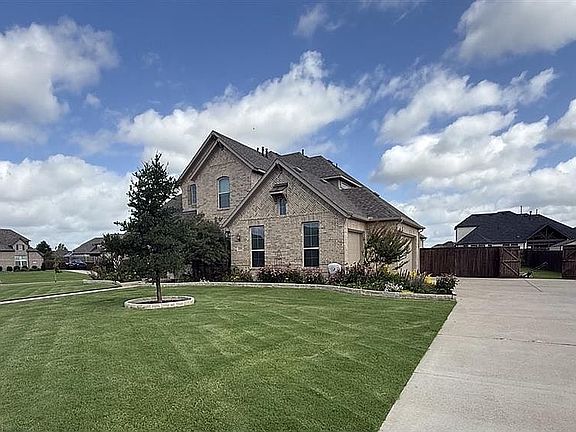 2nd image of 233 Hearthstone Dr