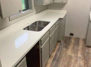 907 E Bridge St, Breaux Bridge, LA 70517