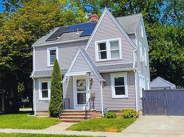 103 Audubon St, Springfield, MA 01108