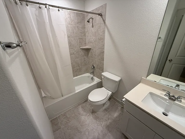 1106 Arborwood Dr — Photo 19