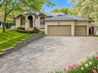 38 Castle Dr, Barrie, ON L4N 1R1