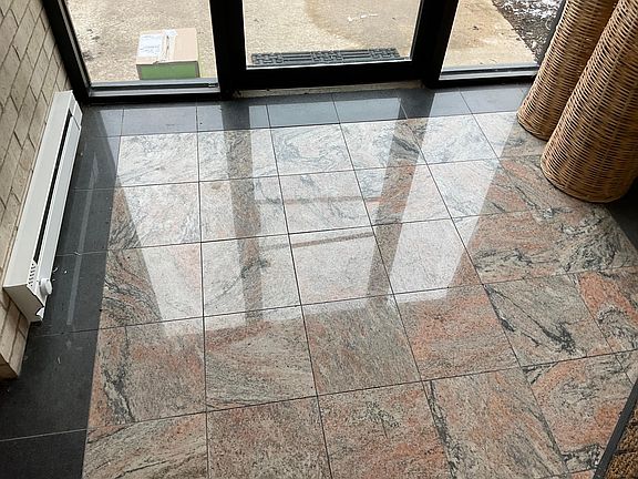 Granite Foyer