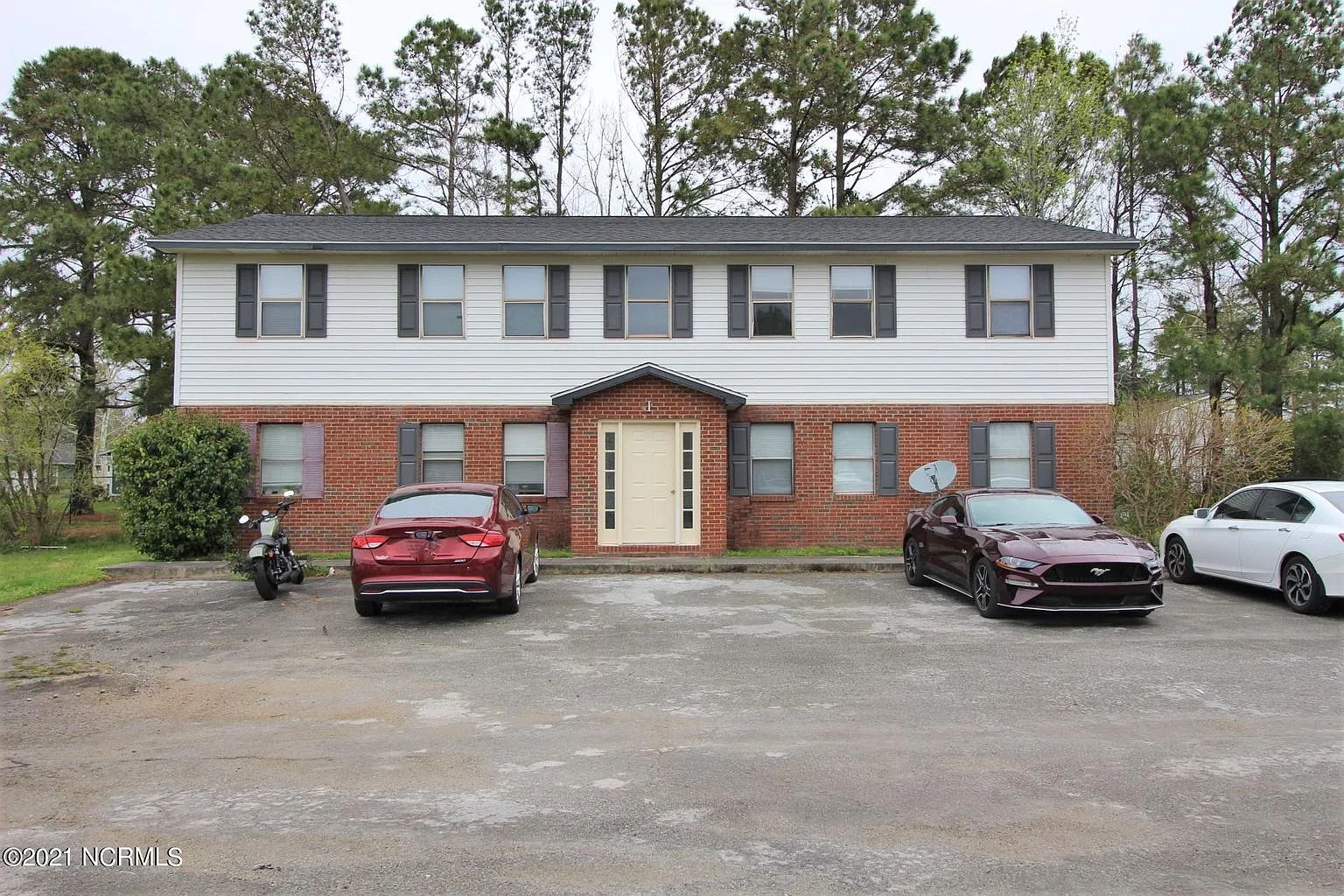 210 Shipman Rd Unit I - 1 — Photo 1