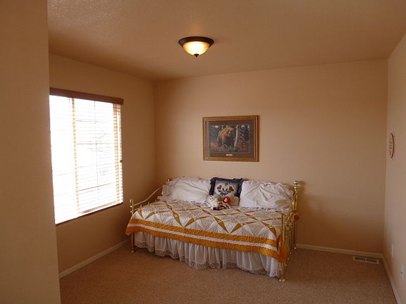 5th image of 5356 Blue Spruce Dr