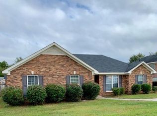 4714 Laural Oak Dr, Hephzibah, GA 30815