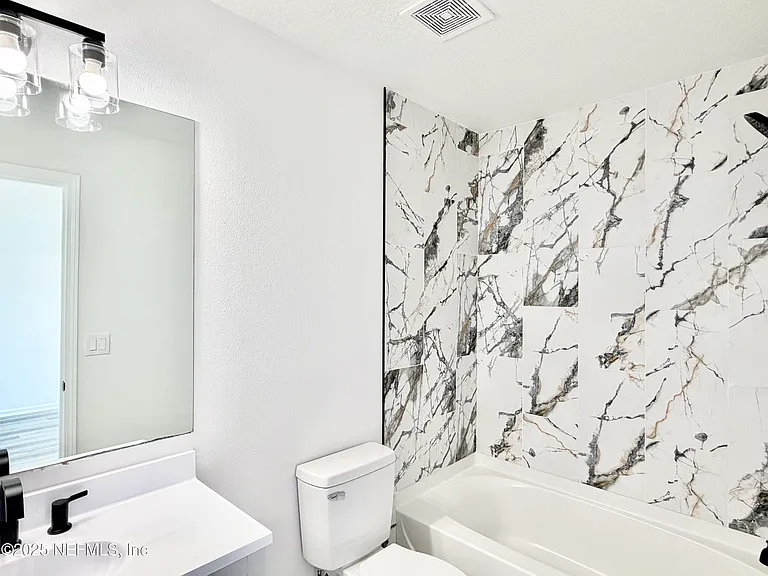 13424 English Peak Ct — Photo 18