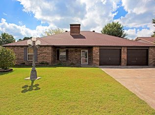 3255 Hillview Ct, Springdale, AR 72762