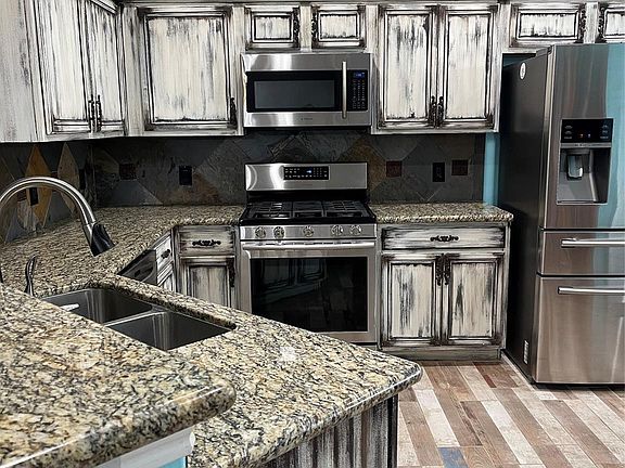 4th image of 4209 Tawakon Dr