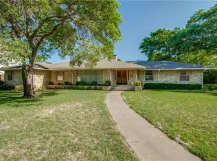 3927 Duchess Cir, Dallas, TX 75229