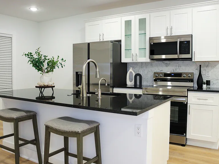 1420 State Rd #2 — Photo 1