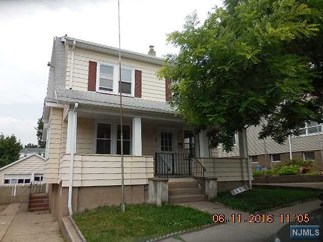 1626404