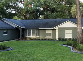 31046 Deal Dr, Mount Plymouth, FL 32776