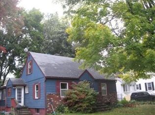 4 Kay St, Worcester, MA 01602