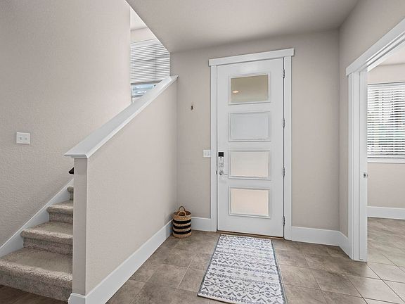 5th image of 511 Promenade Dr