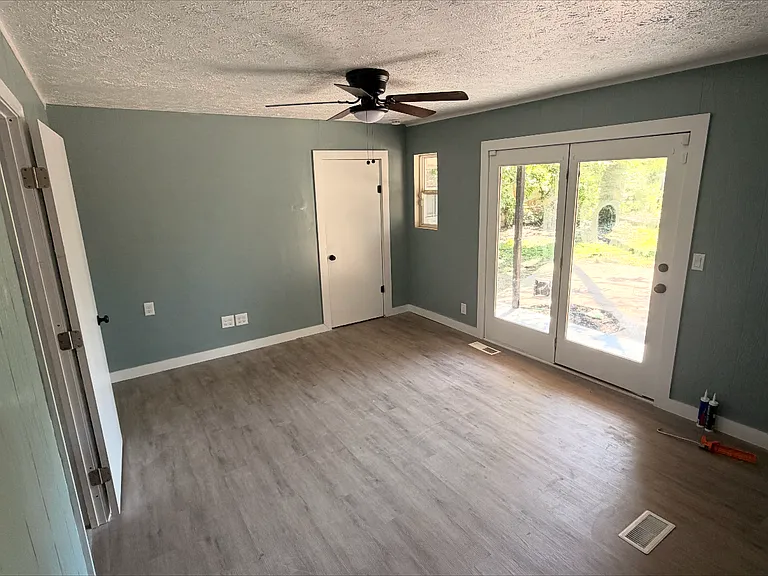 6006 Catheen Way — Photo 5