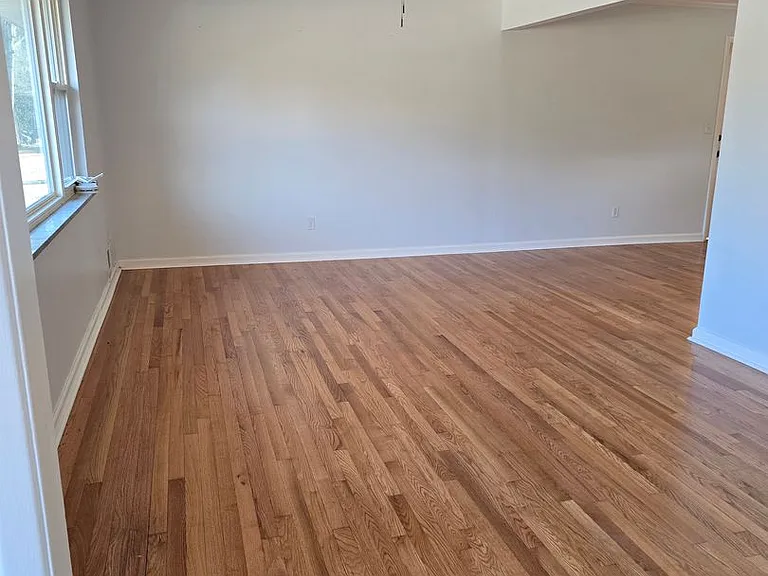 1309 Weston Dr — Photo 3