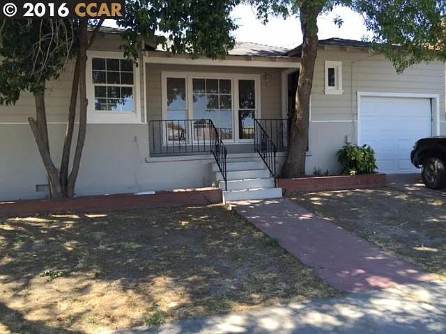 151 Hillcrest Ave photo 1