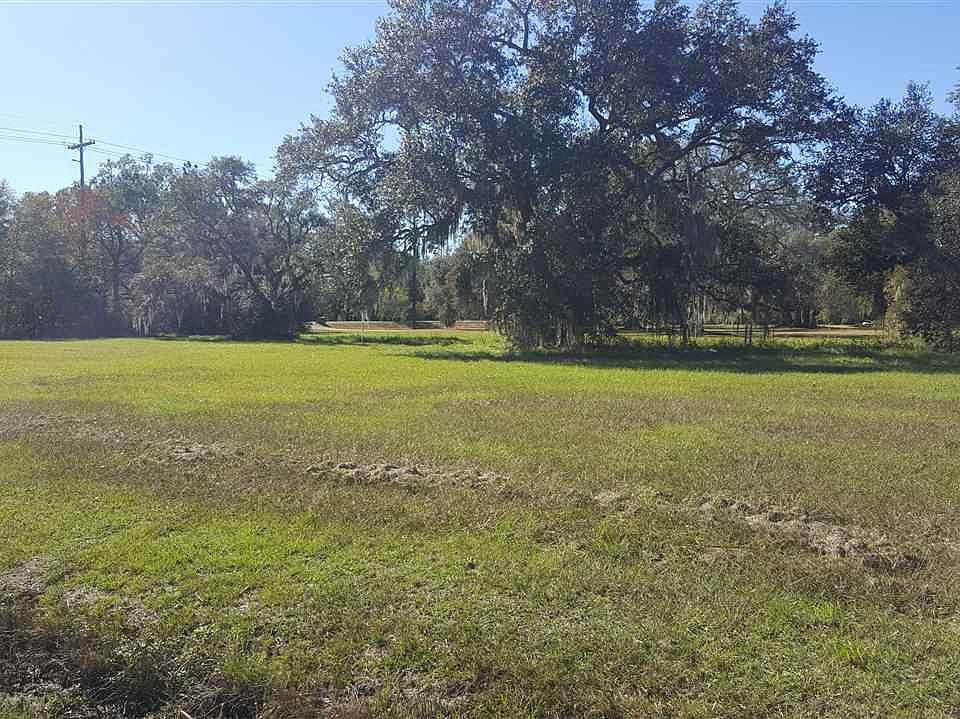 1st image of 25617 Oak Alley Dr