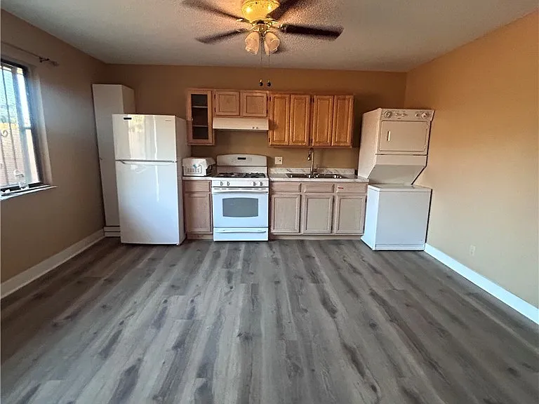 5409 Aston Ave #0 — Photo 3